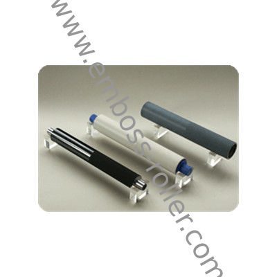 Rouleau de finition de Matt du tuyau 45# sans couture pour la feuille et les matériaux composites de plastique