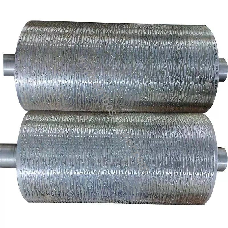 Rouleau de gaufrage HRC 58-62 avec traitement thermique, chromage, téflon et surface en carbure de tungstène pour rouleau de gaufrage en acier
