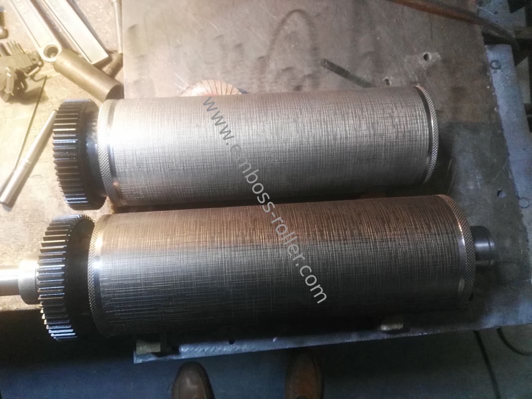 OEM Custom Double-Sided 42CrMoA Steel Embossing Roller with HRC58-62 Hardness for Wood Floor and Leather